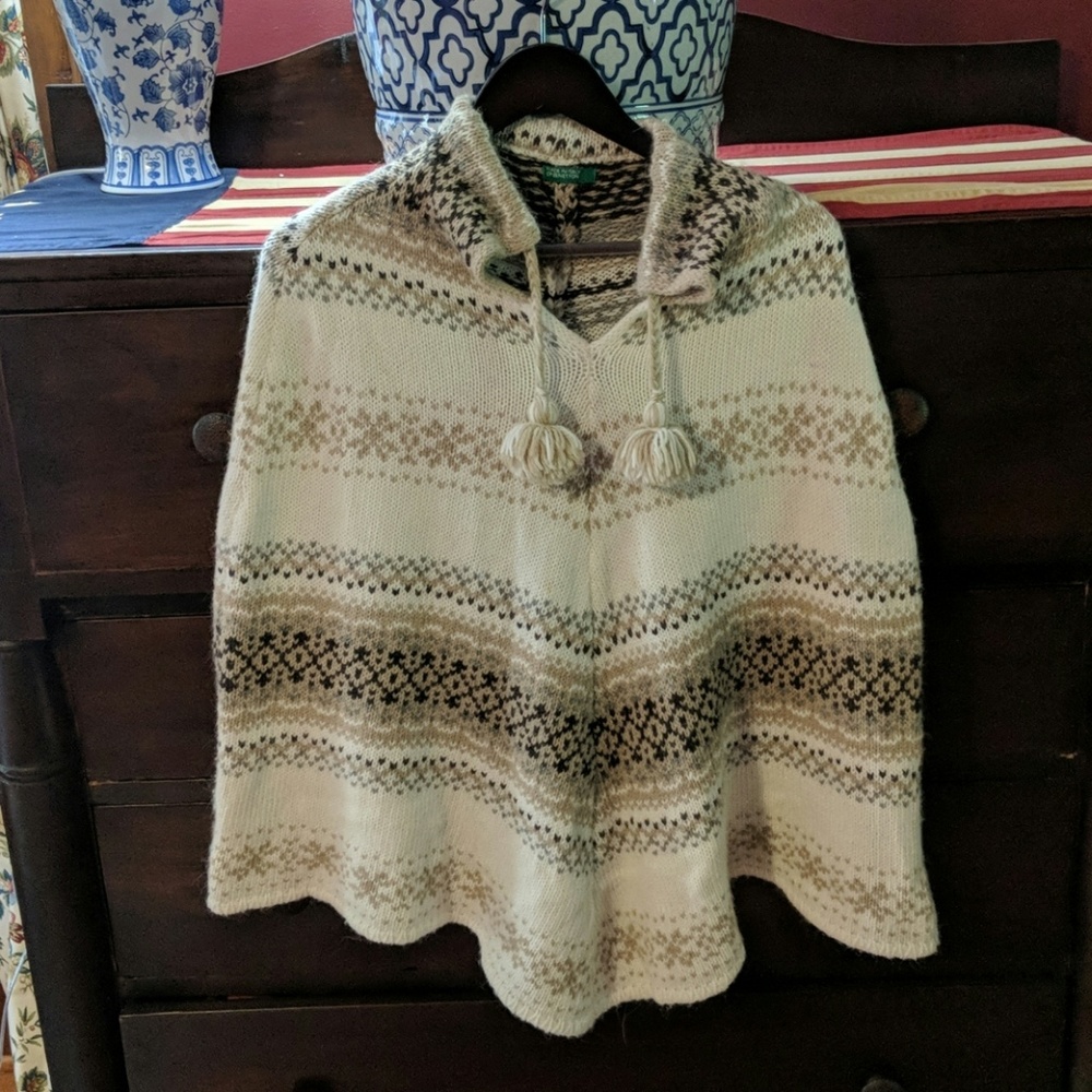 United colors of Benetton fair isle cape/poncho